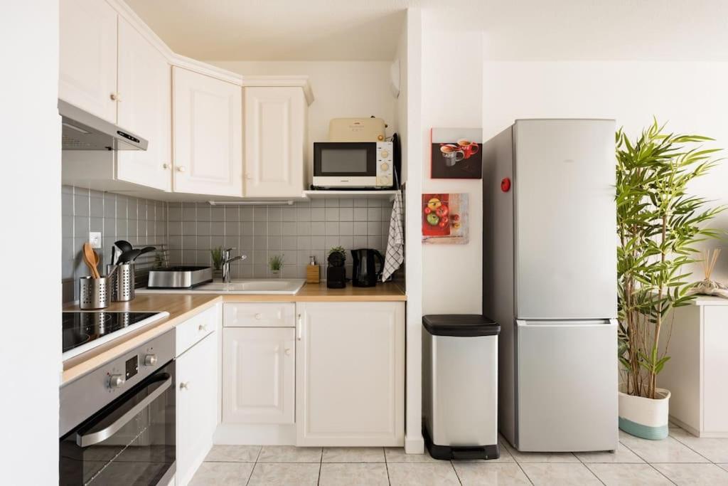 Port-Frejus, Le Paladien, Appartement 2 Pieces Climatise, Terrasse & Parking ภายนอก รูปภาพ