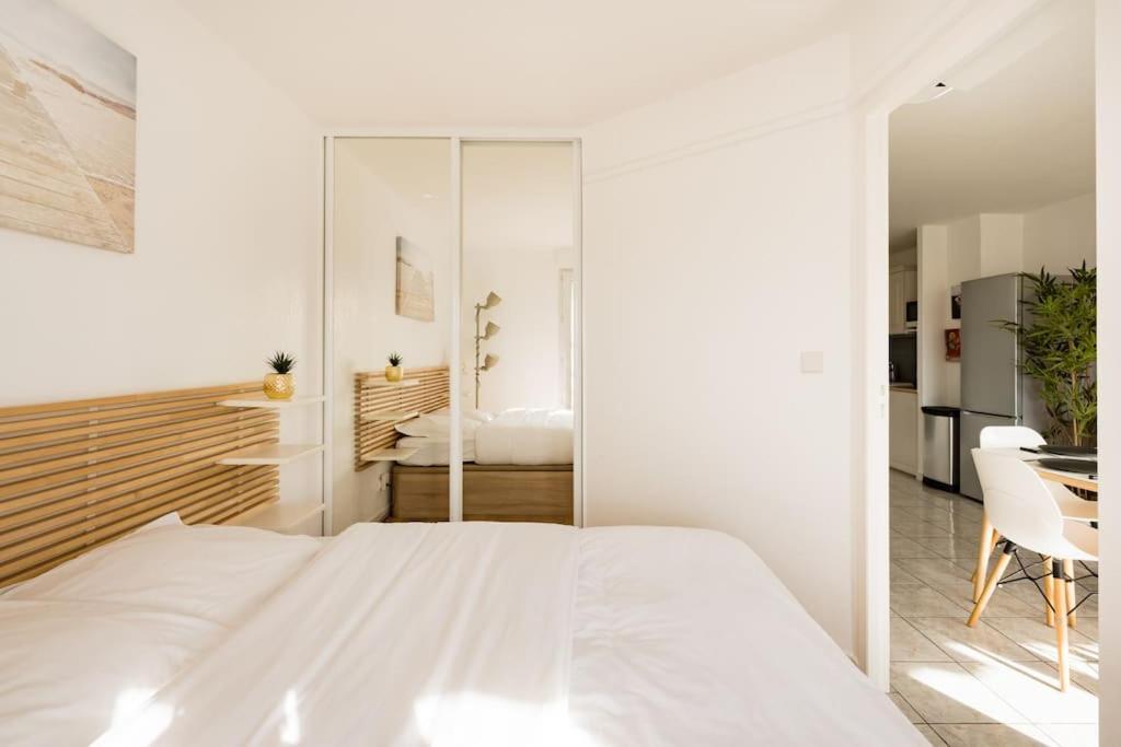 Port-Frejus, Le Paladien, Appartement 2 Pieces Climatise, Terrasse & Parking ภายนอก รูปภาพ